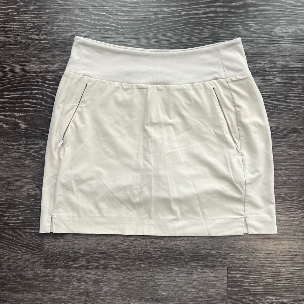Athleta Abalone Grey Soho Skort